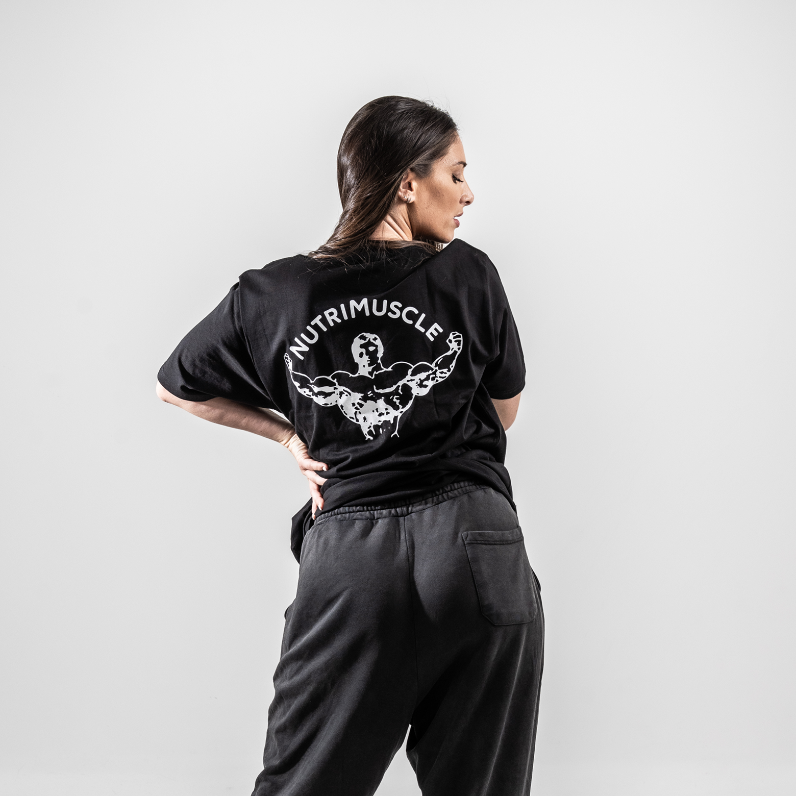 Camiseta negra nutrimuscle